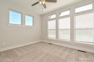 1229 E 34th St, Charlotte, NC 28205 - Photo 15