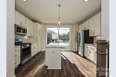 1229 E 34th Street #CSW0421, Charlotte, NC 28205 - Photo 7