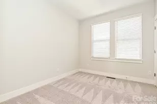 1229 E 34th St, Charlotte, NC 28205 - Photo 31