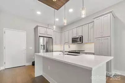 2401 Euclid Avenue #103, Charlotte, NC 28203 - Photo 5