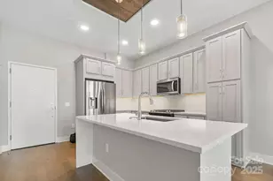 2401 Euclid Ave, Charlotte, NC 28203 - Photo 5