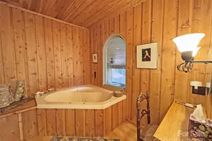 3076 Anderson Cove Rd, Marshall, NC 28753 - Photo 17