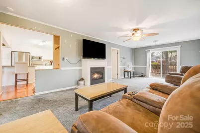 59 Rollins Street, Hendersonville, NC 28792 - Photo 3