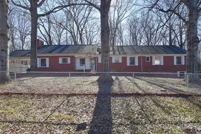 936 23rd Avenue NE, Hickory, NC 28601 - Photo 3