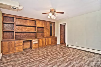 936 23rd Avenue NE, Hickory, NC 28601 - Photo 37
