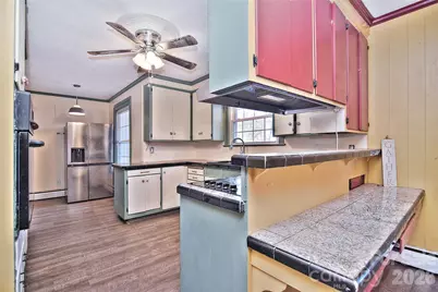 936 23rd Avenue NE, Hickory, NC 28601 - Photo 11