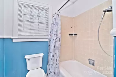 936 23rd Avenue NE, Hickory, NC 28601 - Photo 17