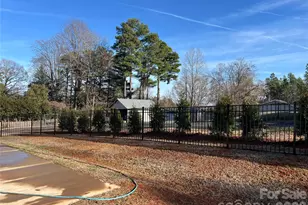 8690 Crestwood Dr, Mount Pleasant, NC 28124 - Photo 29