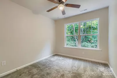 1754 J Julian Lane, Charlotte, NC 28208 - Photo 9