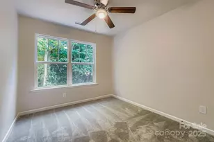 1754 J Julian Ln, Charlotte, NC 28208 - Photo 11