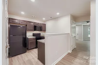 1754 J Julian Lane, Charlotte, NC 28208 - Photo 5