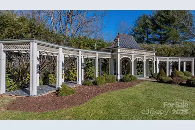 135 Claron Place SE, Lenoir, NC 28645 - Photo 5