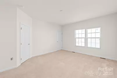 1304 Queen Lyon Court, Charlotte, NC 28205 - Photo 17