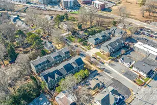 1304 Queen Lyon Ct, Charlotte, NC 28205 - Photo 29