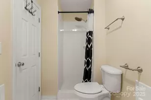 9801 Emerald Point Dr, Charlotte, NC 28278 - Photo 15