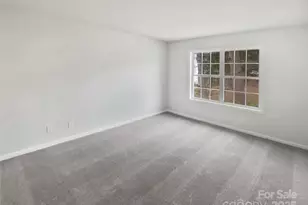 6041 Pinebark Ct, Charlotte, NC 28212 - Photo 5