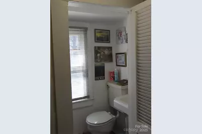 115 W Baker Street, Jefferson, SC 29718 - Photo 11