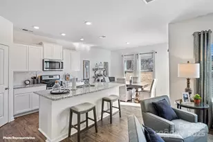 1406 5th Street Dr NE, Hickory, NC 28601 - Photo 7