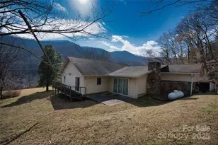 1567 Newfound Rd, Leicester, NC 28748 - Photo 33