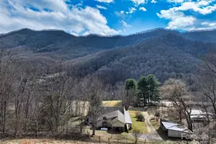 1567 Newfound Rd, Leicester, NC 28748 - Photo 3