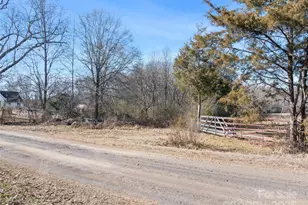 7210 Mission Rd, Mount Pleasant, NC 28124 - Photo 7