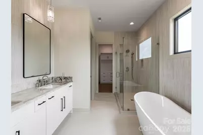 24 S Watchman Drive, Hendersonville, NC 28791 - Photo 27