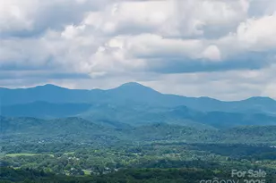 24 S Watchman Dr, Hendersonville, NC 28791 - Photo 41