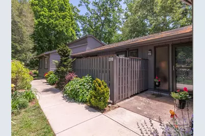 208 Crowfields Drive, Asheville, NC 28803 - Photo 3