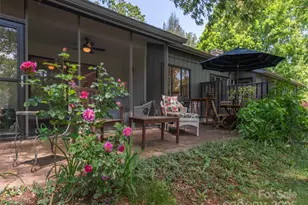 208 Crowfields Dr, Asheville, NC 28803 - Photo 23