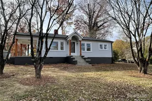 400 E 27th St, Kannapolis, NC 28083 - Photo 1