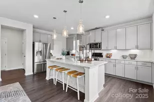 3312 Meadow Wood Ct, Maiden, NC 28650 - Photo 9