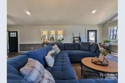 600 Pinewood Drive, Waynesville, NC 28786 - Photo 15