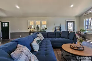 600 Pinewood Dr, Waynesville, NC 28786 - Photo 15