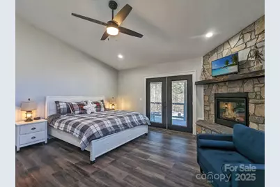 600 Pinewood Drive, Waynesville, NC 28786 - Photo 27