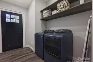 600 Pinewood Dr, Waynesville, NC 28786 - Photo 37