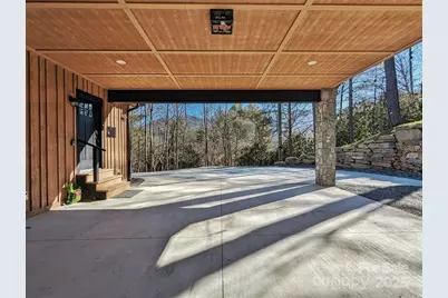 600 Pinewood Drive, Waynesville, NC 28786 - Photo 5