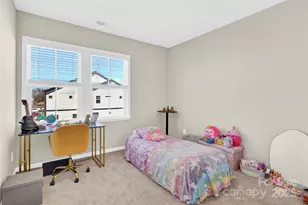 9131 NW Harwen Ln NE, Charlotte, NC 28215 - Photo 15