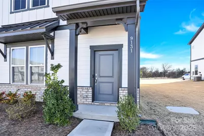9131 NW Harwen Lane NE #32, Charlotte, NC 28215 - Photo 1