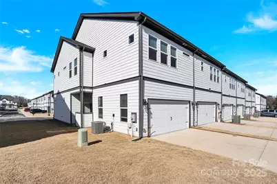 9131 NW Harwen Lane NE #32, Charlotte, NC 28215 - Photo 33