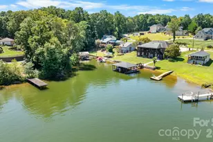 3910 6th St NW, Hickory, NC 28601 - Photo 5