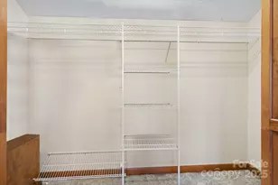 3910 6th St NW, Hickory, NC 28601 - Photo 33