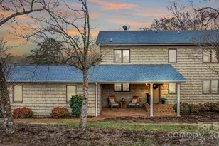 3910 6th St NW, Hickory, NC 28601 - Photo 3