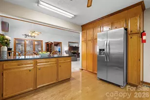 3910 6th St NW, Hickory, NC 28601 - Photo 15