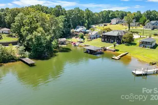 3910 6th St NW, Hickory, NC 28601 - Photo 5