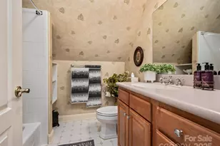 149 Thrashing Rock Dr, Hendersonville, NC 28739 - Photo 23