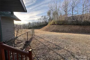 29 Down To Earth Dr, Burnsville, NC 28714 - Photo 7