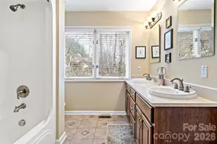 60 E Valley View Dr, Marion, NC 28752 - Photo 27