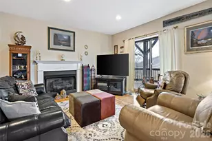 60 E Valley View Dr, Marion, NC 28752 - Photo 41