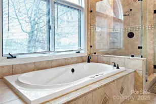 60 E Valley View Dr, Marion, NC 28752 - Photo 33