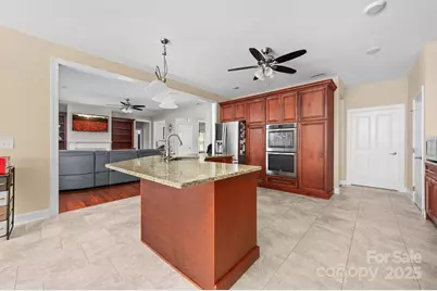 2865 Scarborough Court, Gastonia, NC 28054 - Photo 9